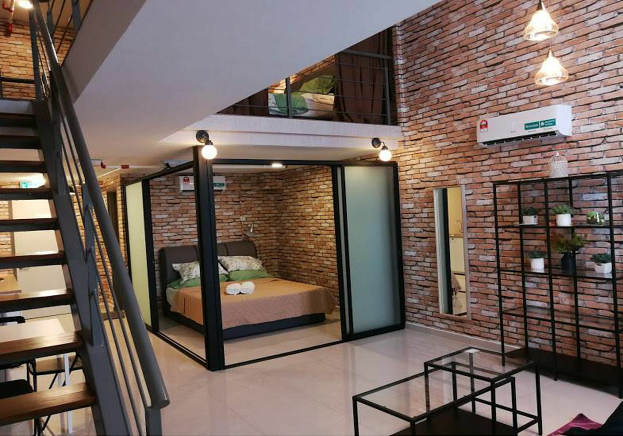 Chrisenbel Suites - Pinnacle Pj Petaling Jaya Exterior photo